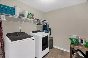 573 Mahogany Dr, Thomasville, NC 27360 - Photo 34