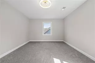 3401 Argyle Ln, Greensboro, NC 27406 - Photo 24