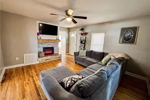 187 Eaton St, Mount Airy, NC 27030 - Photo 12