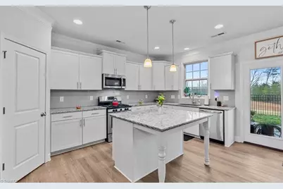 1823 Ridge Creek Drive, Kernersville, NC 27284 - Photo 14