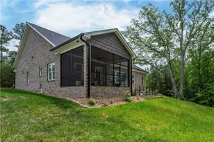 1020 Nauvoo Ridge Dr, Tobaccoville, NC 27050 - Photo 46