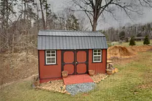 1020 Nauvoo Ridge Dr, Tobaccoville, NC 27050 - Photo 32