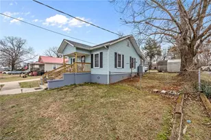818 Tucker St, Burlington, NC 27215 - Photo 4