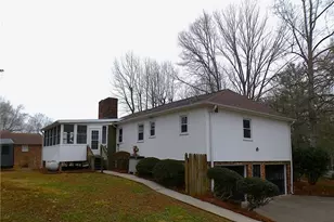 101 Shady Oak Ct, Clemmons, NC 27012 - Photo 4