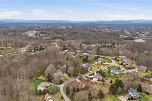 2027 Fairview Cir, Wilkesboro, NC 28697 - Photo 36