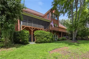 2027 Fairview Cir, Wilkesboro, NC 28697 - Photo 32