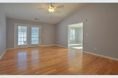 3109 Hyde Place Circle, Winston-Salem, NC 27103 - Photo 10