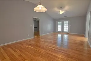 3109 Hyde Pl Cir, Winston-Salem, NC 27103 - Photo 12