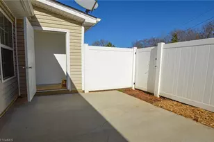 3109 Hyde Pl Cir, Winston-Salem, NC 27103 - Photo 26