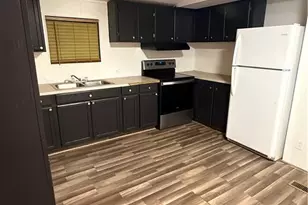 137 Cedar Point Dr, Mount Airy, NC 27030 - Photo 10