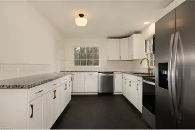 508 S Westview Drive, Winston-Salem, NC 27103 - Photo 20