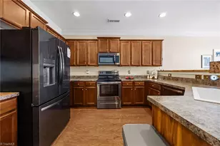 3464 Basalt Ct, High Point, NC 27262 - Photo 16