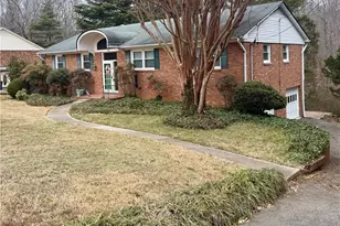 5630 Clinedale Ct, Pfafftown, NC 27040 - Photo 2