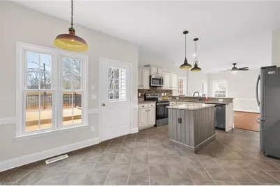 2304 Bayleaf Court, Greensboro, NC 27455 - Photo 12