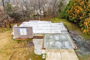 719 Williamsdale Rd, Graham, NC 27253 - Photo 1