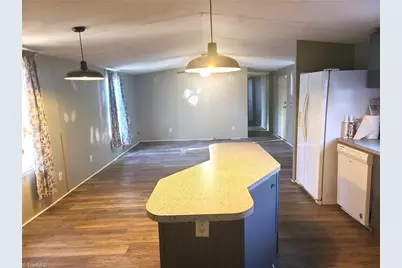 308 Clara Hill Lane, Lexington, NC 27292 - Photo 4