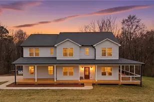 1140 Shelton Rd, Yadkinville, NC 27055 - Photo 2