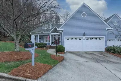 4 Sommerton Court, Greensboro, NC 27408 - Photo 2