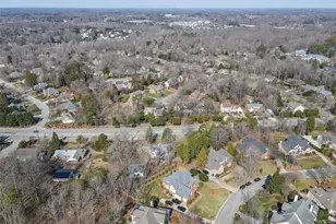 1916 New Garden Rd, Greensboro, NC 27410 - Photo 48