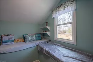 1916 New Garden Rd, Greensboro, NC 27410 - Photo 40