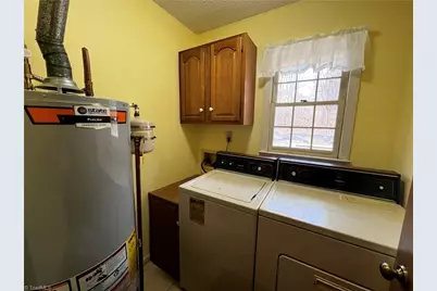 3806 Bentbrook Drive, High Point, NC 27265 - Photo 42