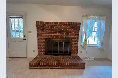 3806 Bentbrook Drive, High Point, NC 27265 - Photo 10