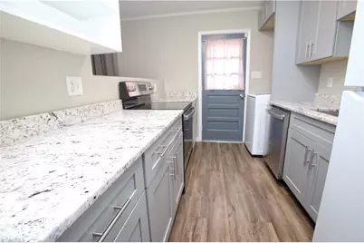 3205 London Road, Greensboro, NC 27405 - Photo 6