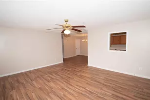 905 Hanahan Ct, Greensboro, NC 27409 - Photo 6