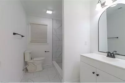 300 Abbotts Avenue, Lexington, NC 27292 - Photo 20