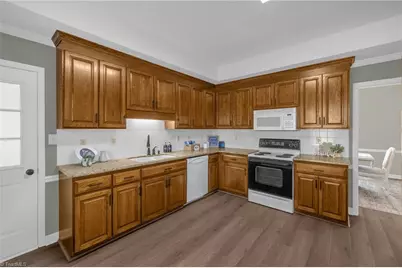 217 McTavish Lane, Winston-Salem, NC 27103 - Photo 16