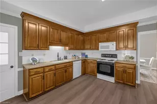 217 McTavish Ln, Winston-Salem, NC 27103 - Photo 16