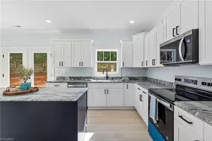 4900 Westerly Dr, Winston-Salem, NC 27106 - Photo 14