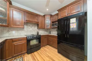 208 Triplett St, Jonesville, NC 28642 - Photo 12