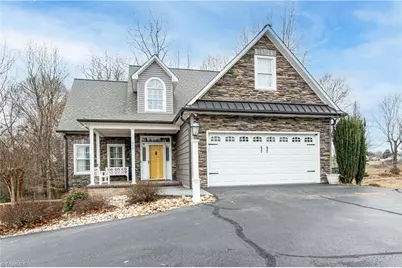 208 Triplett Street, Jonesville, NC 28642 - Photo 1