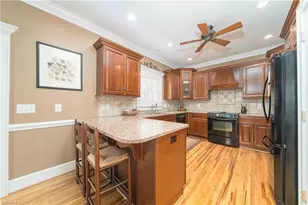 208 Triplett St, Jonesville, NC 28642 - Photo 10