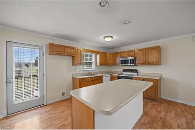 1502 Gibbs Road, Reidsville, NC 27320 - Photo 8