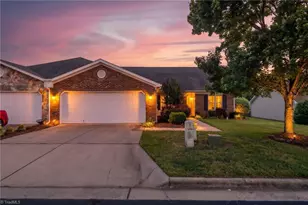 3920 Cloverwood Meadow Ln, High Point, NC 27265 - Photo 2