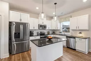 902 Beeline Ln, Mebane, NC 27302 - Photo 24