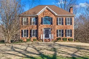 5229 Bridge Pointe Dr, Clemmons, NC 27012 - Photo 2