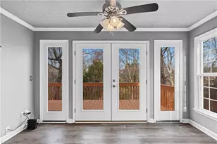 5229 Bridge Pointe Dr, Clemmons, NC 27012 - Photo 8