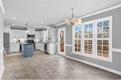 5229 Bridge Pointe Drive, Clemmons, NC 27012 - Photo 12