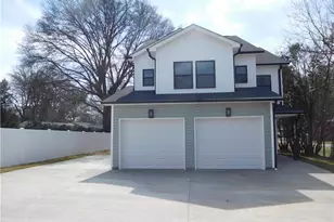 4210 Country Club Rd, Winston-Salem, NC 27104 - Photo 1