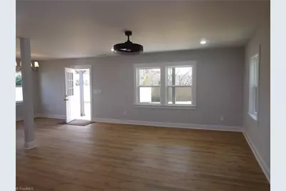 4210 Country Club Road, Winston-Salem, NC 27104 - Photo 4