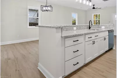 1204 Pearson Place, High Point, NC 27260 - Photo 8