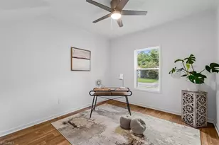 1622 Rankin Rd, Greensboro, NC 27405 - Photo 8