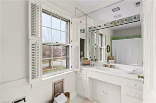 417 Hillcrest Dr, High Point, NC 27262 - Photo 34