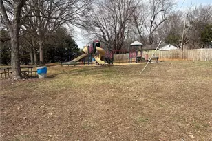 1104 Barnes St, Reidsville, NC 27320 - Photo 40