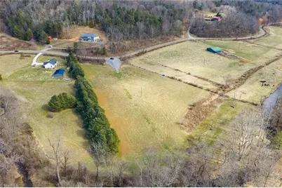 8000 Longbottom Road, Hays, NC 28635 - Photo 4