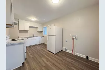 711 Chestnut Drive #B, High Point, NC 27262 - Photo 4