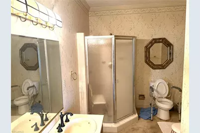 1806 Oakcrest Court, Winston-Salem, NC 27106 - Photo 14